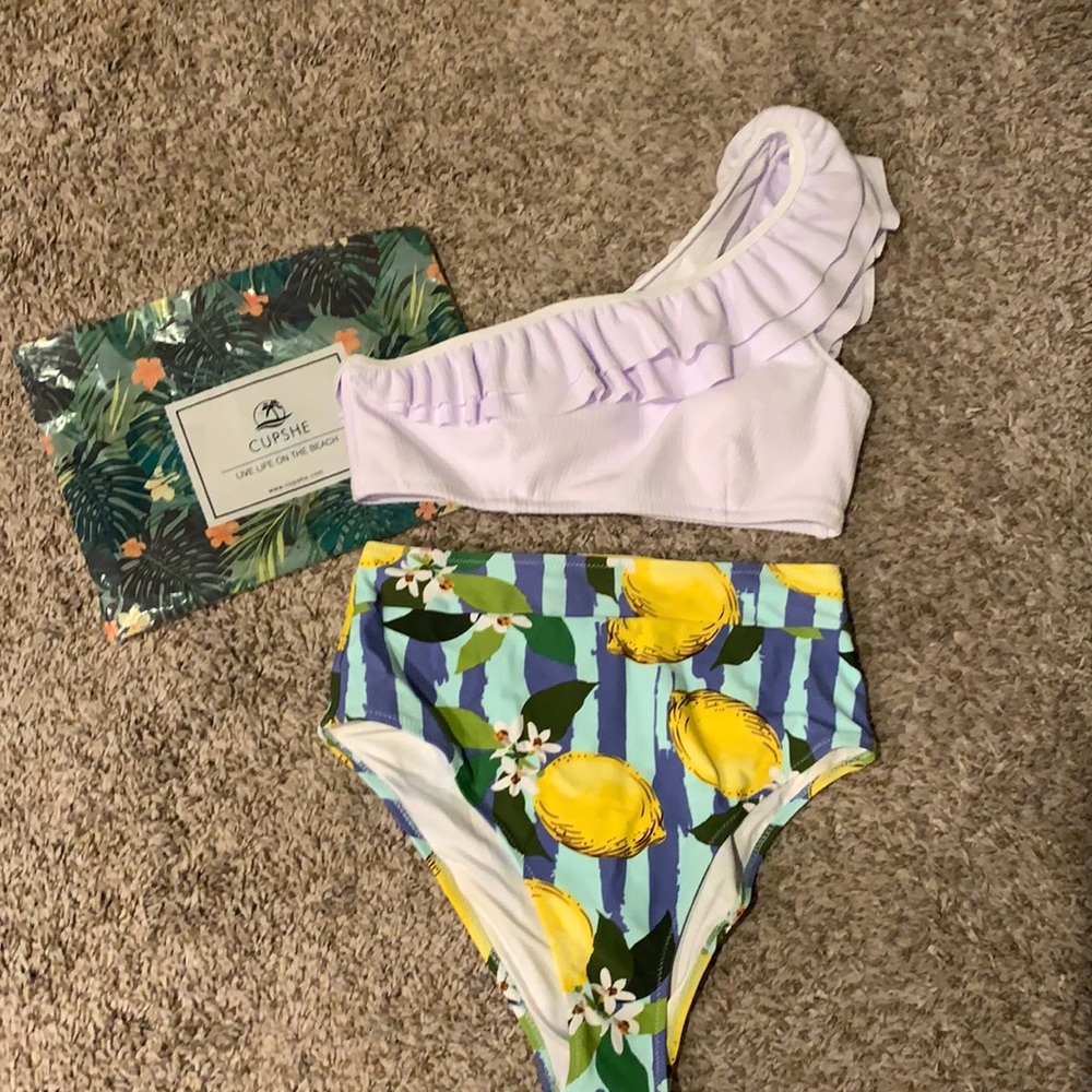 Cupshe Bikini